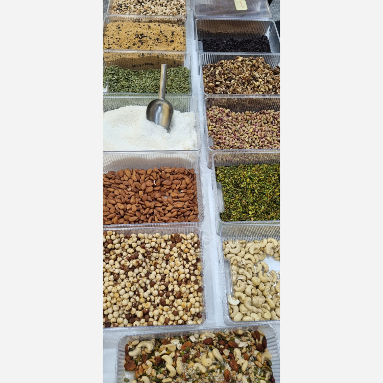 کره میکس پسته،بادام درختی و گردو 150گرمی اَوسینا
