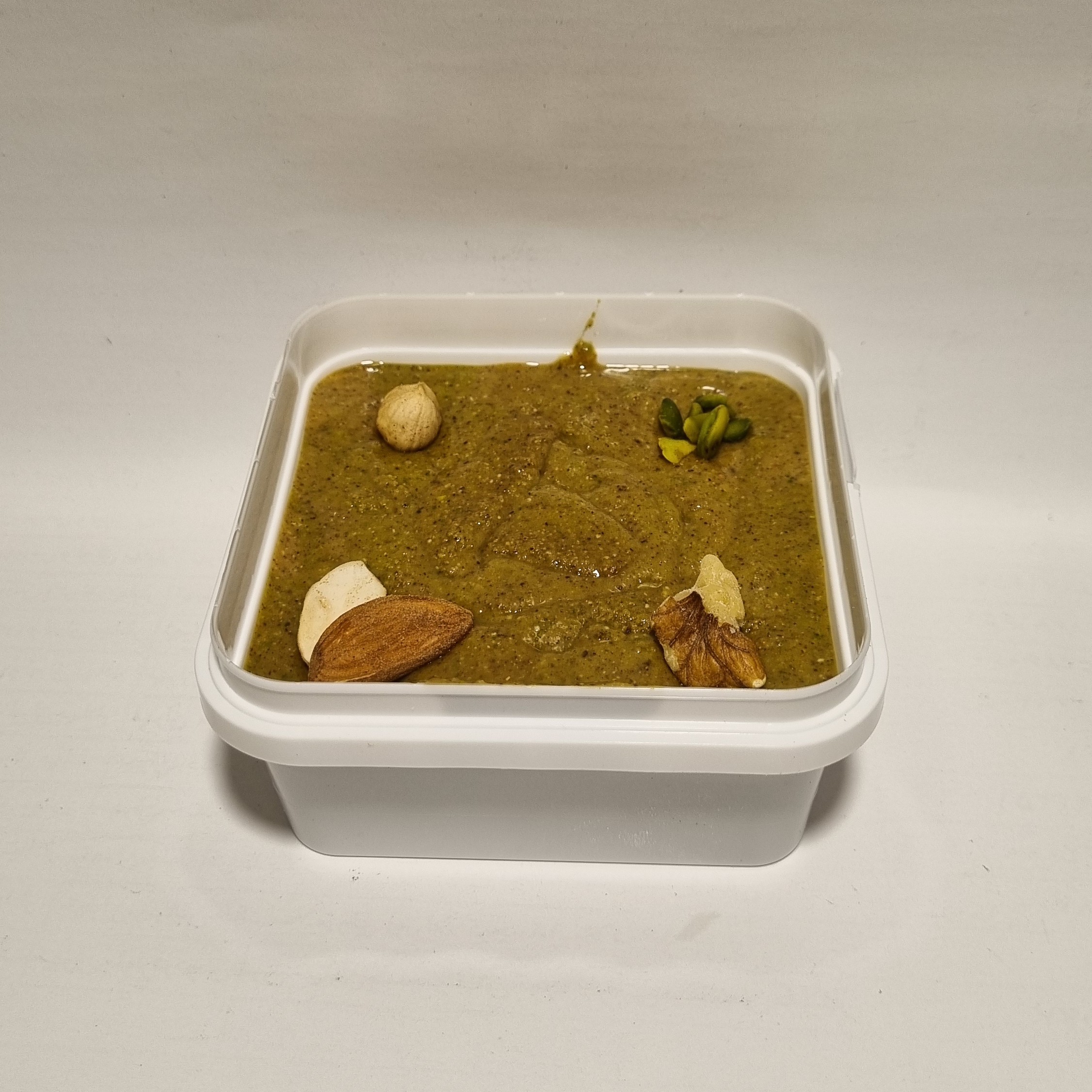 کره میکس 4مغز پسته،فندق بادام،گردو