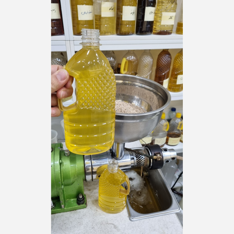 روغن کنجد نیم لیتری اوسینا